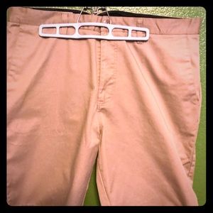 Men’s volcom shorts size 38 only wore 1 time